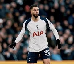 一手好牌打稀烂！哈雷尔不给力+惨败24分 新疆队如何抗衡辽篮？